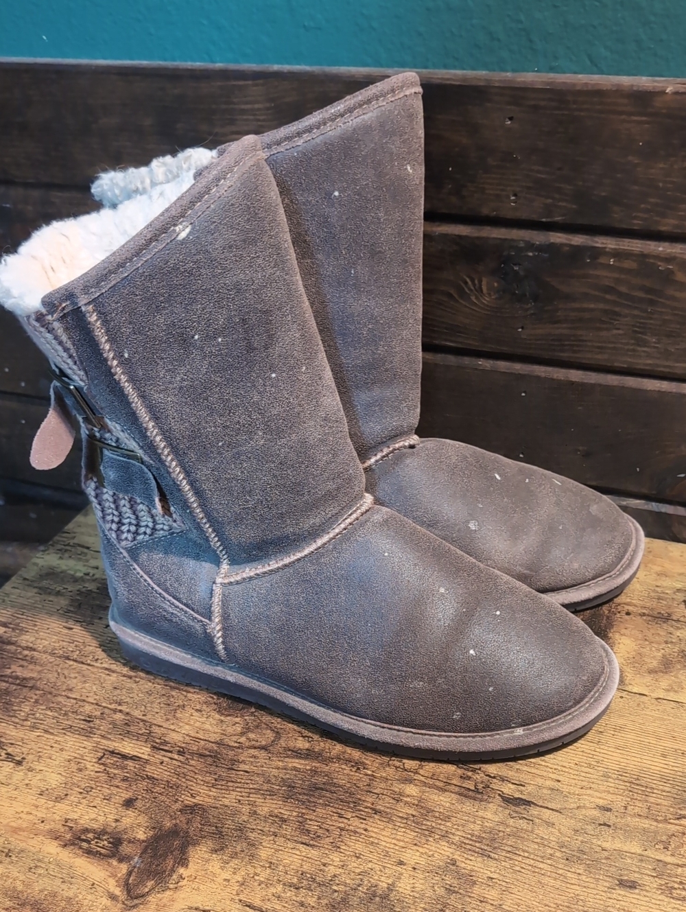 BearPaw Women's Gray Suede Shearling Winter Boots